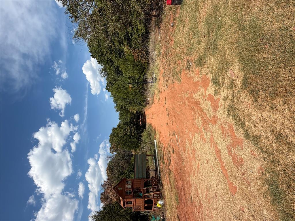 12930 Deer Drive Property Photo 4