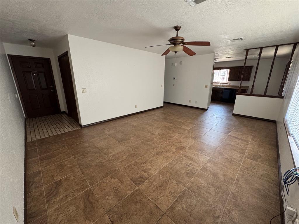 2022 Berry Street Property Photo 2