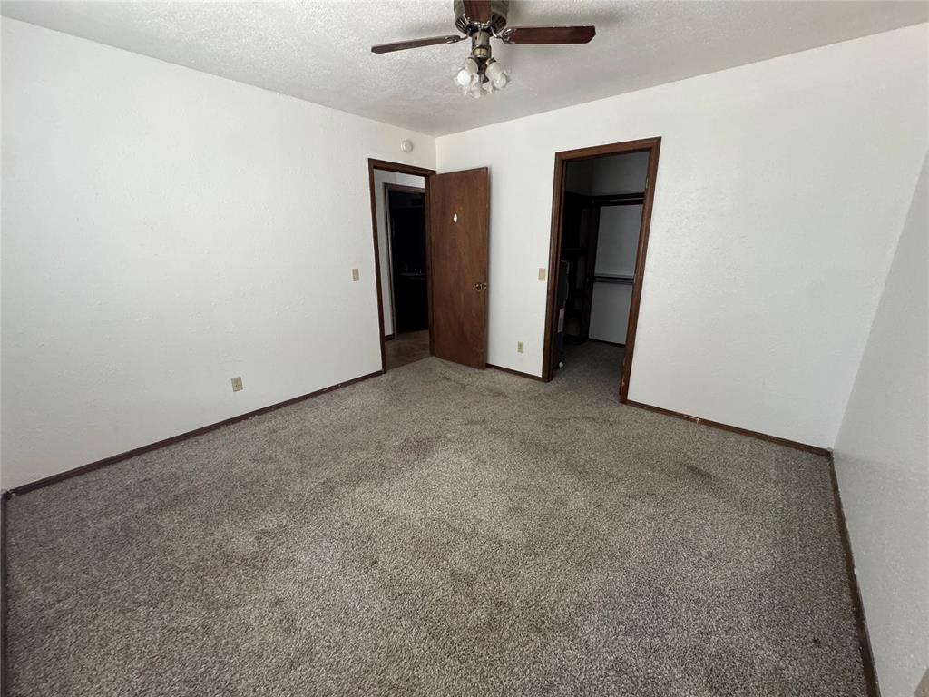 2022 Berry Street Property Photo 6