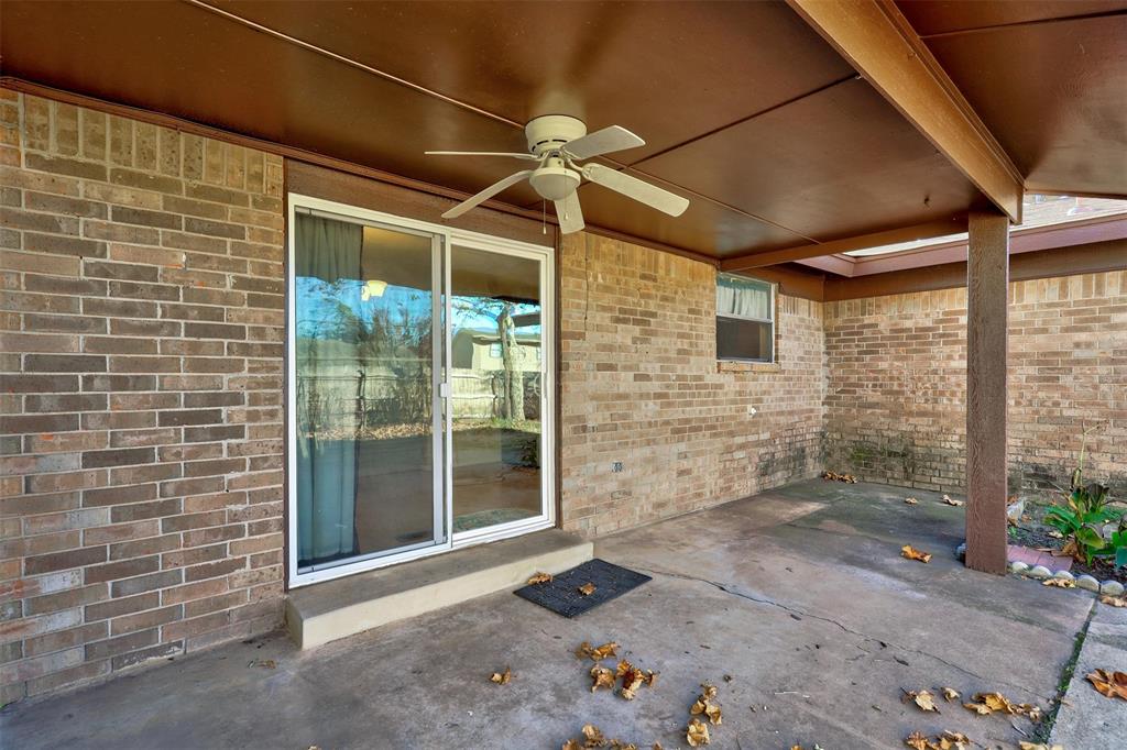 841 N Robinson Avenue Property Photo 23