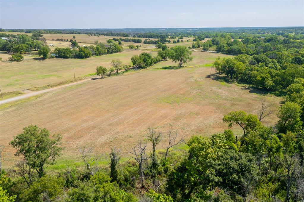 E Praire Grove Rd Property Photo 8