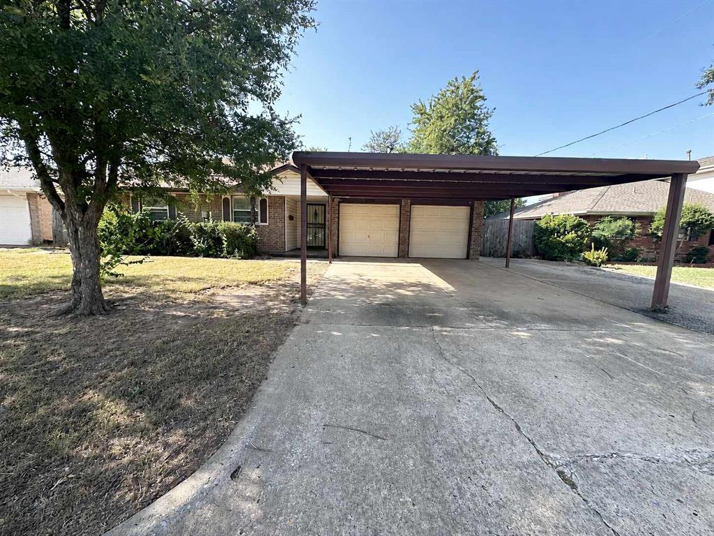 208 Cherrywood Drive Property Photo 1