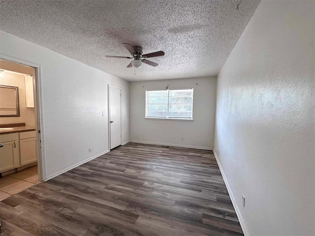 208 Cherrywood Drive Property Photo 11