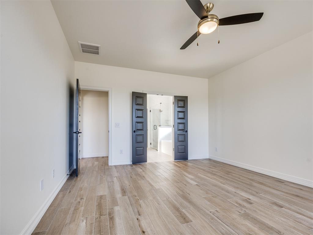9432 Nw 75th Street Property Photo 10