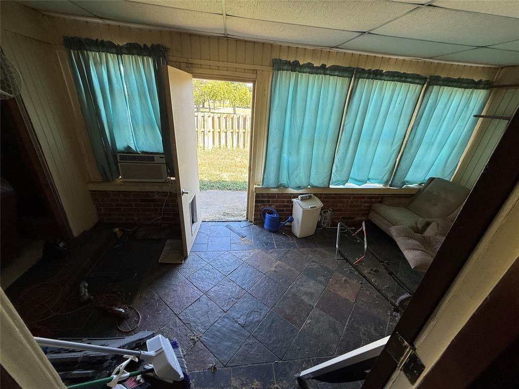 601 Timber Ridge Drive Property Photo 2