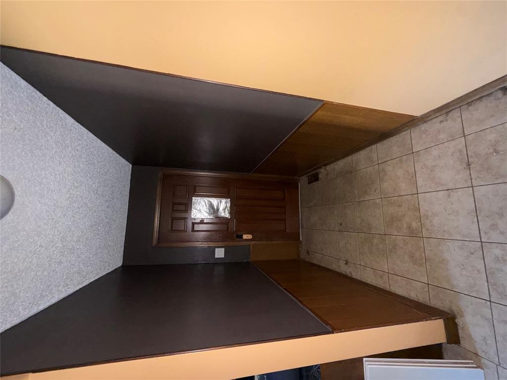 601 Timber Ridge Drive Property Photo 3