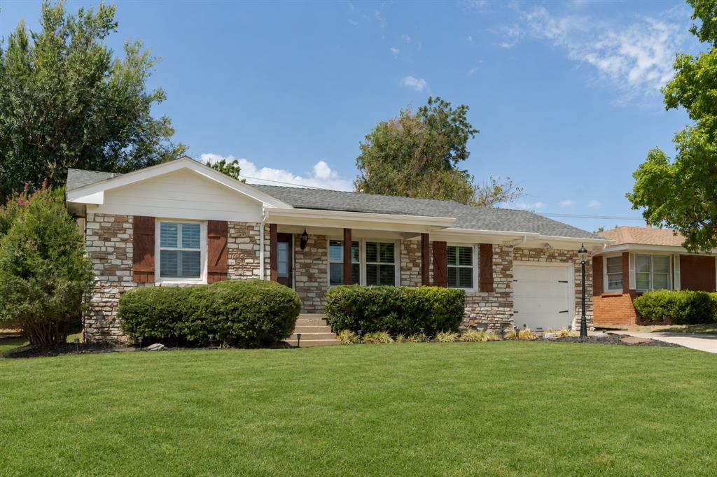 10013 Ridgeview Drive Property Photo 1