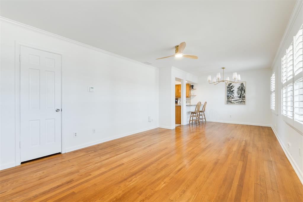 10013 Ridgeview Drive Property Photo 5