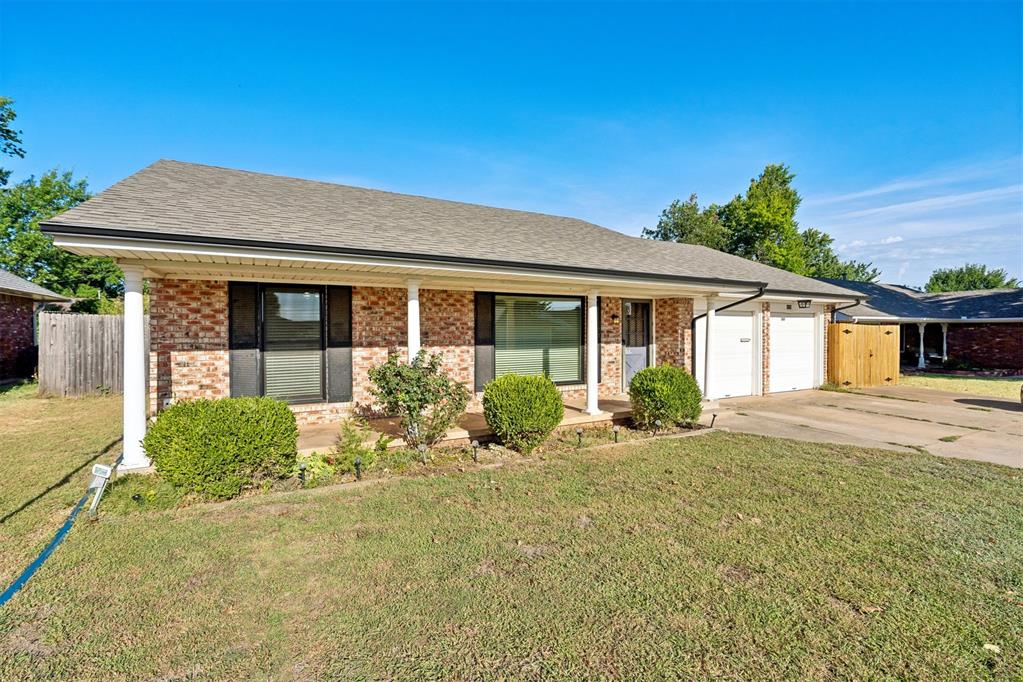 6709 N Libby Avenue Property Photo 2