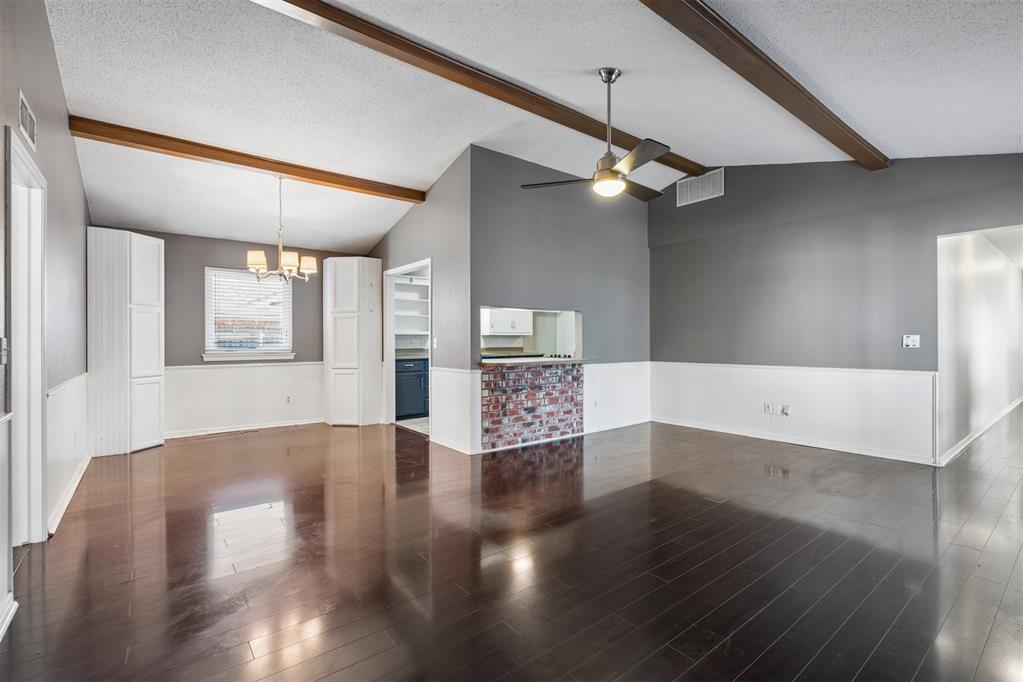 6709 N Libby Avenue Property Photo 6