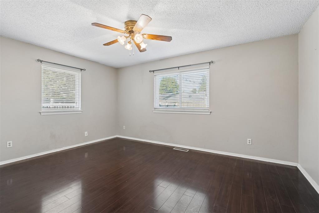 6709 N Libby Avenue Property Photo 14