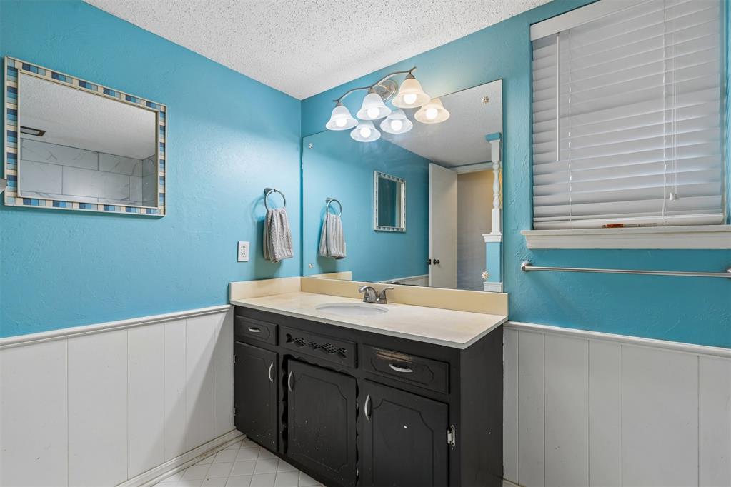 6709 N Libby Avenue Property Photo 19