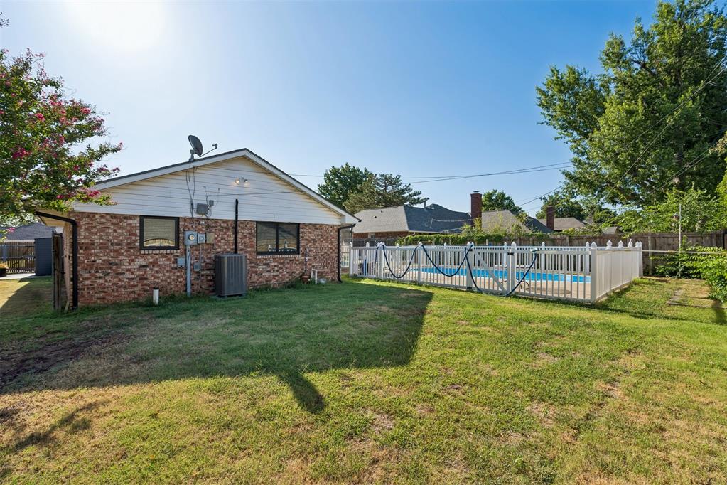 6709 N Libby Avenue Property Photo 28