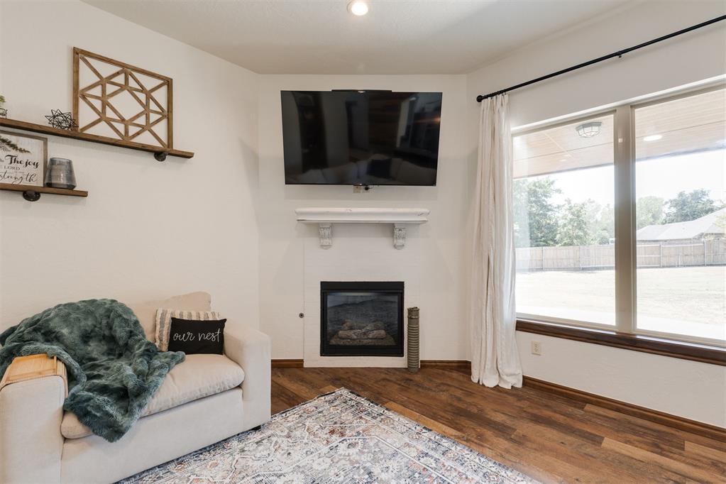 874 Cottonwood Court Property Photo 11