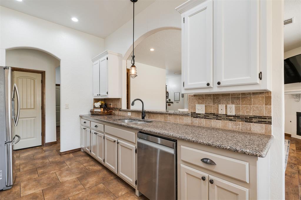 874 Cottonwood Court Property Photo 18