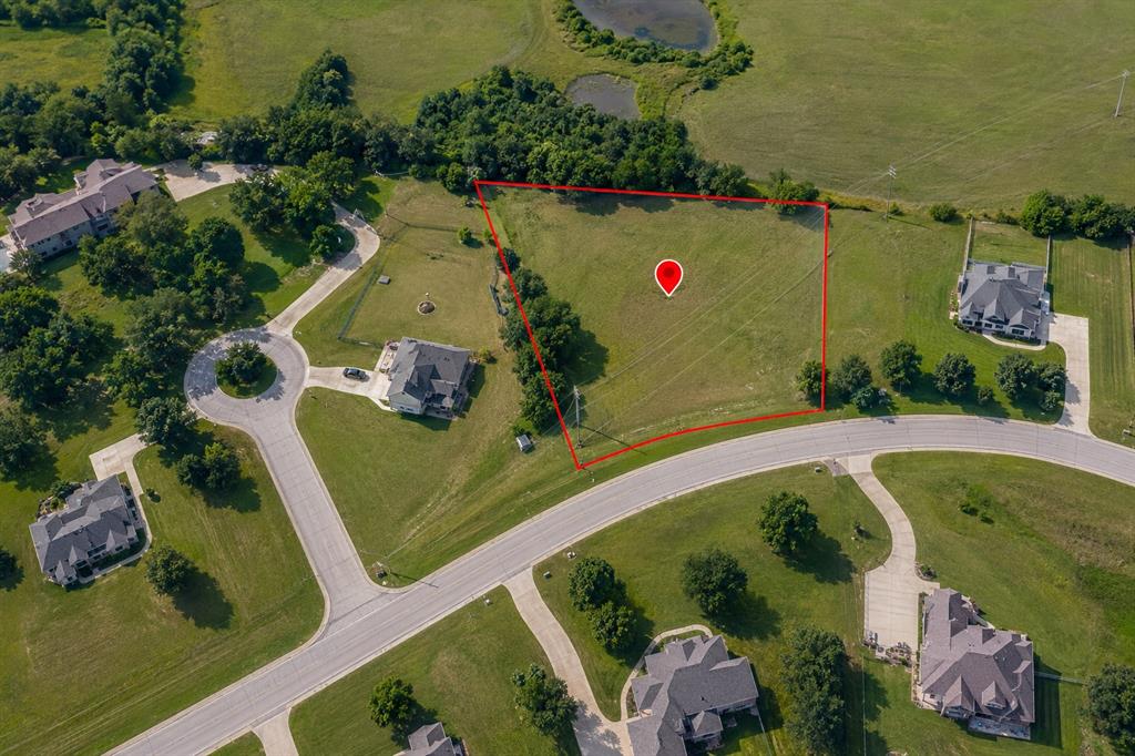 001 E Rose Glen Boulevard Property Photo 2