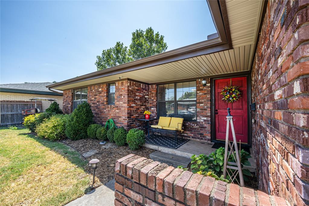 110 Utah Avenue Property Photo 4