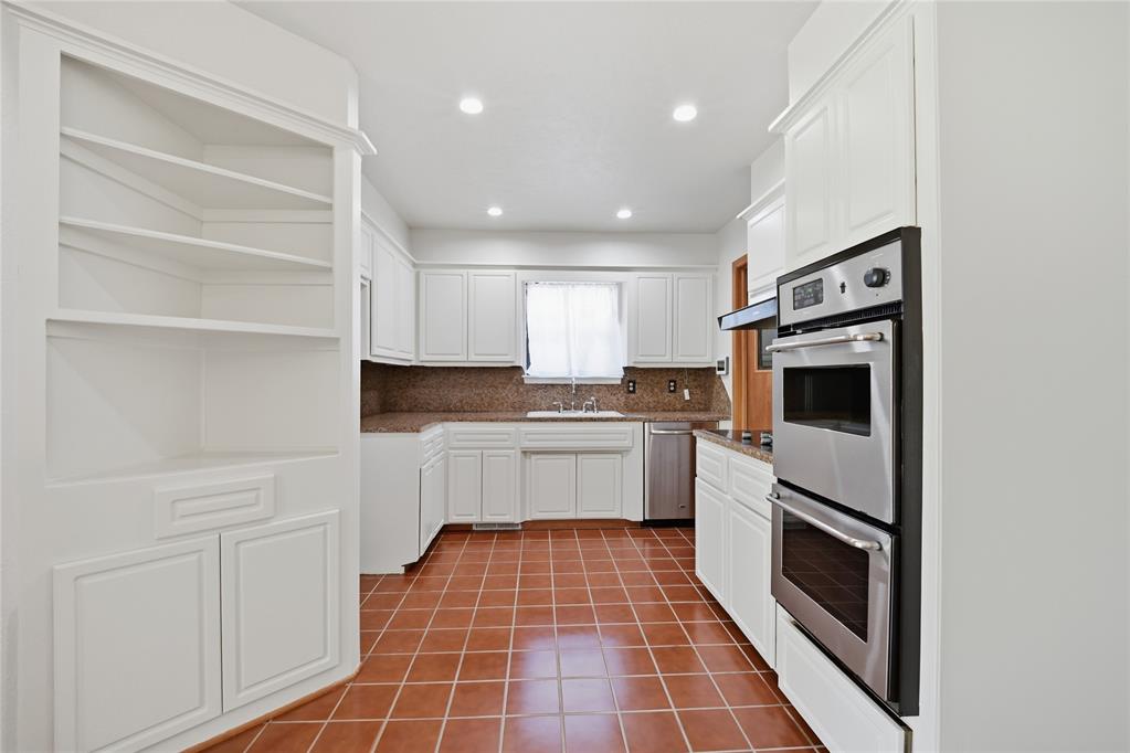 110 Utah Avenue Property Photo 8
