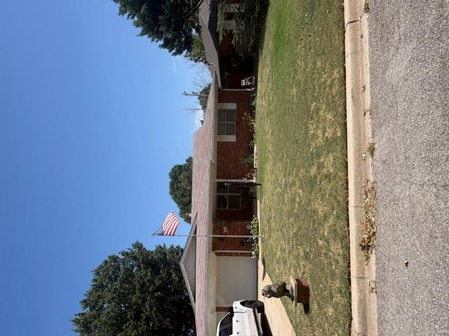 408 Sw 63rd Place Property Photo 2