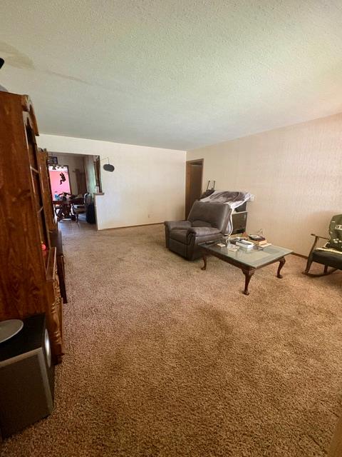 408 Sw 63rd Place Property Photo 4