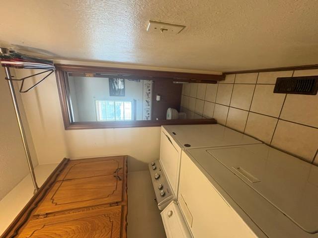 408 Sw 63rd Place Property Photo 17