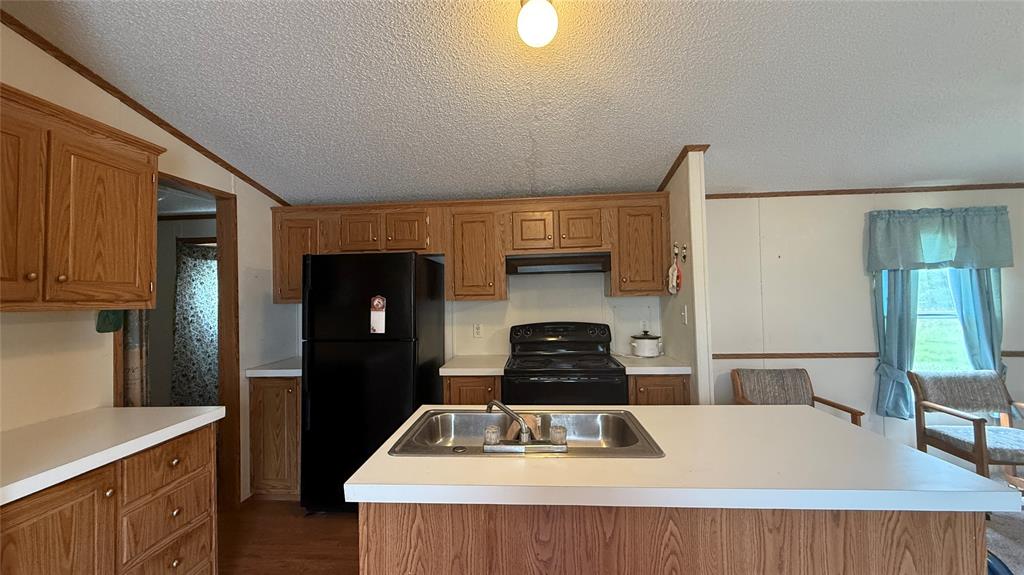 3000 E Walnut Street Property Photo 10