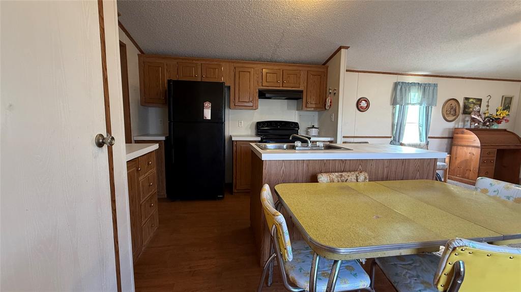 3000 E Walnut Street Property Photo 11