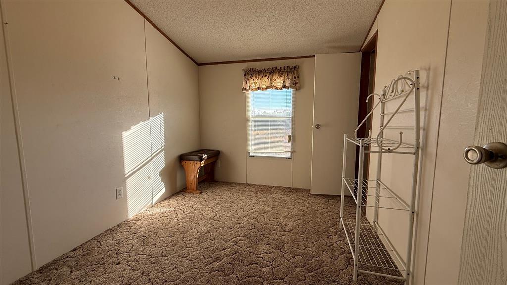 3000 E Walnut Street Property Photo 16