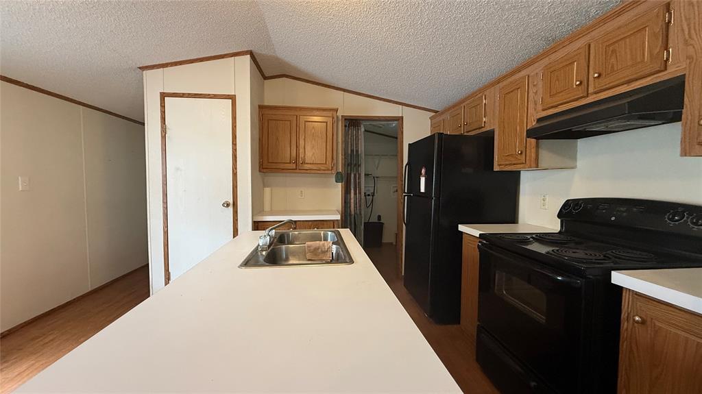 3000 E Walnut Street Property Photo 37