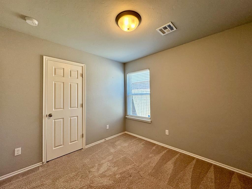 11656 Nw 134th Street Property Photo 17