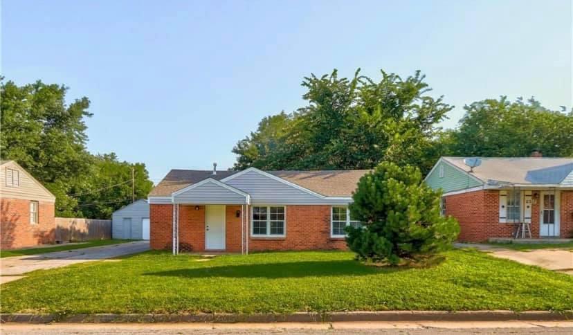 1245142 Property Photo 1