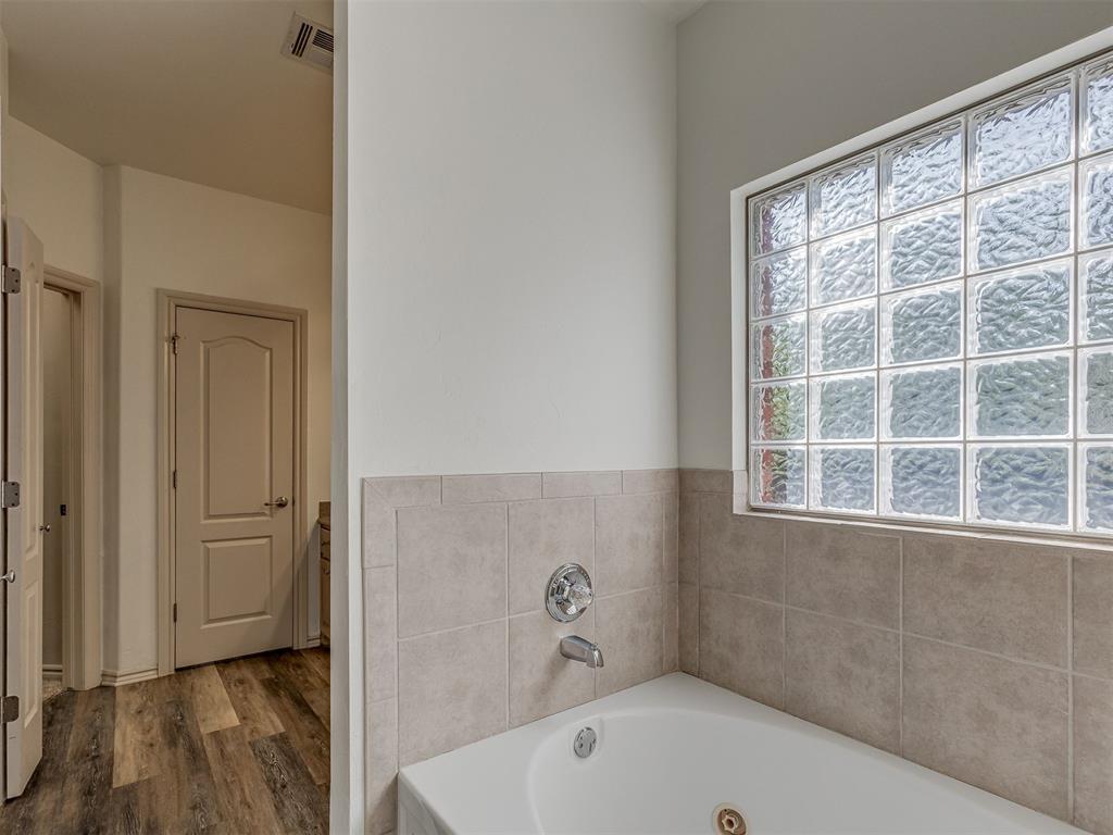 1220 Cedar Creek Drive Property Photo 25