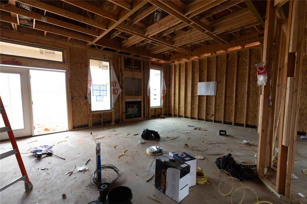 12213 Sw 32nd Place Property Photo 1
