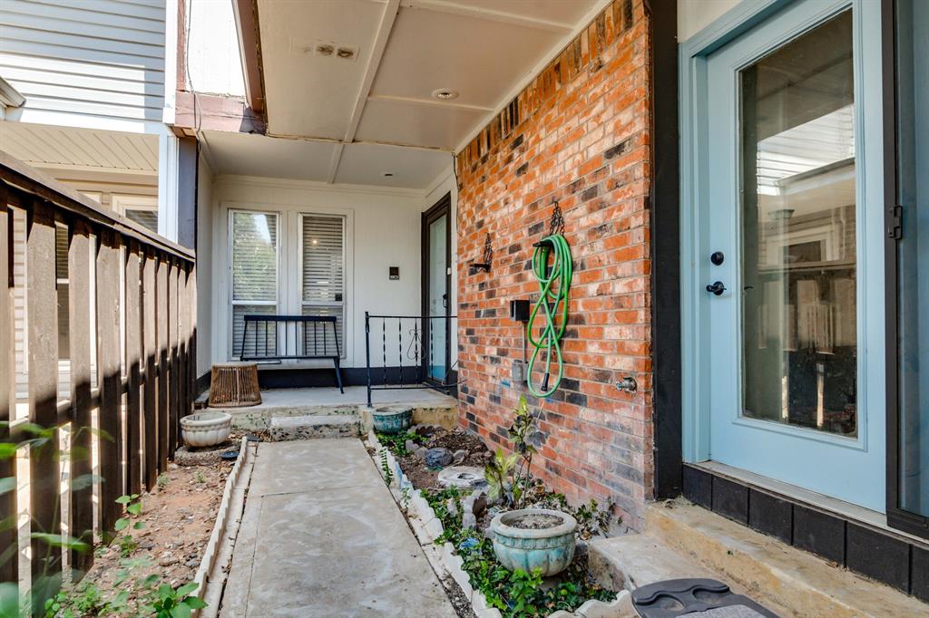 1931 Three Stars Road Property Photo 6
