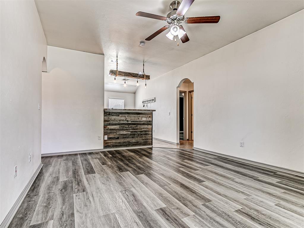 11804 Nw 133rd Street Property Photo 7