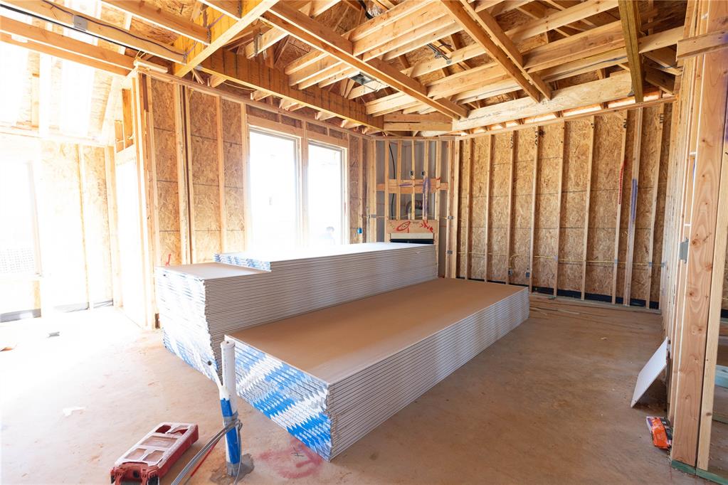 3204 Highline Drive Property Photo 1