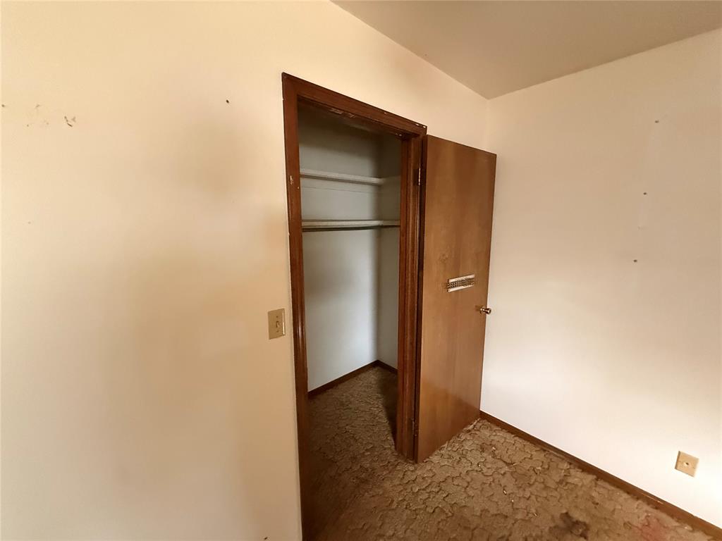 504 Lisa Lane Property Photo 14