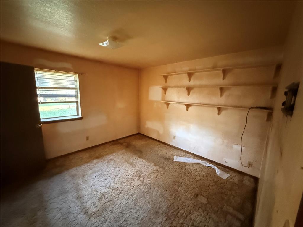 504 Lisa Lane Property Photo 18