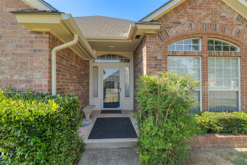 320 Nathan Drive Property Photo 2
