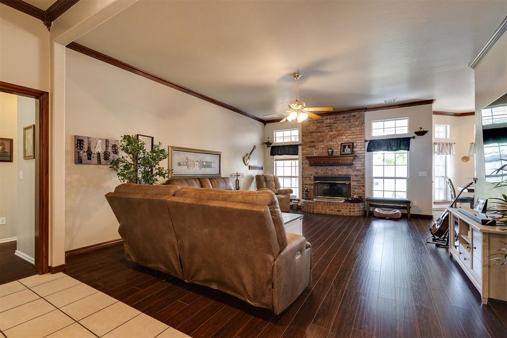 320 Nathan Drive Property Photo 3