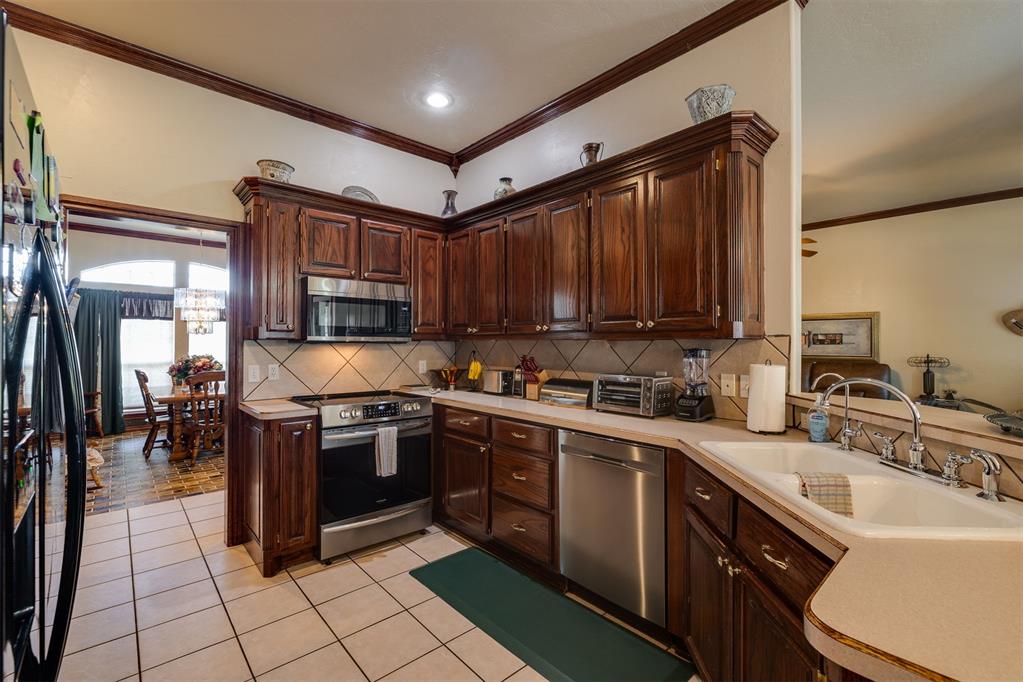 320 Nathan Drive Property Photo 13