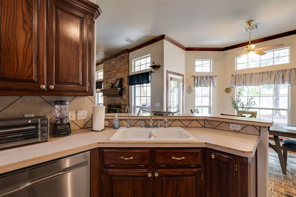 320 Nathan Drive Property Photo 16