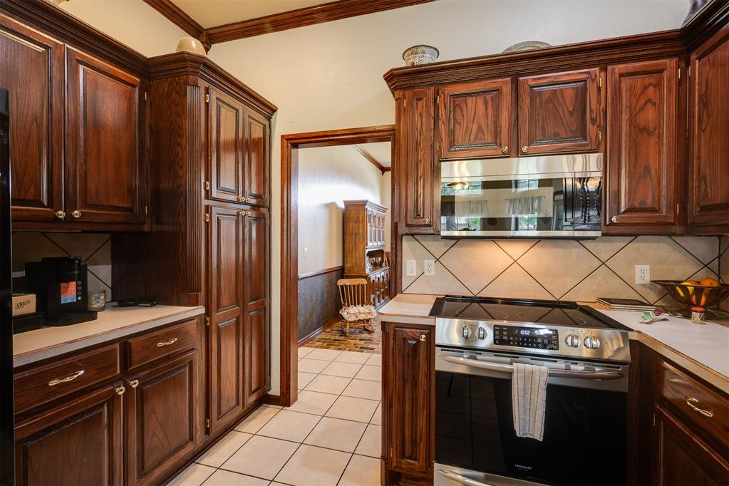 320 Nathan Drive Property Photo 17
