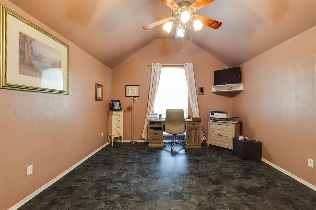 320 Nathan Drive Property Photo 23
