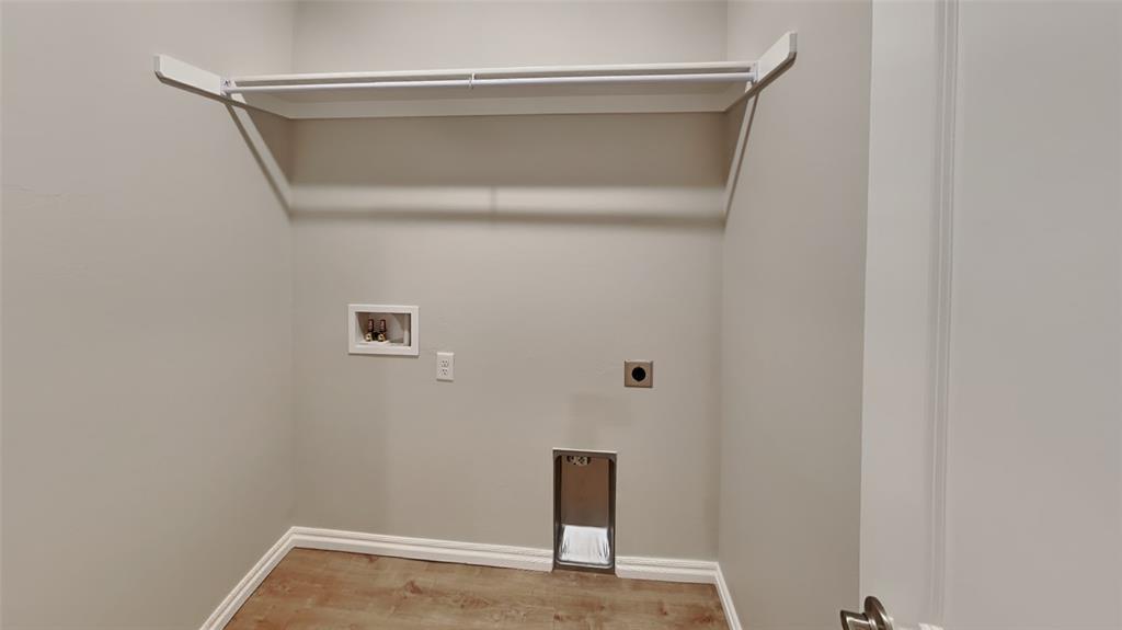 6916 Labelle Drive Property Photo 13