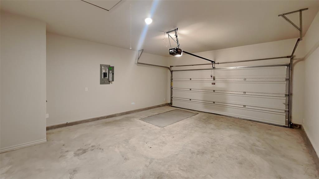 6916 Labelle Drive Property Photo 14