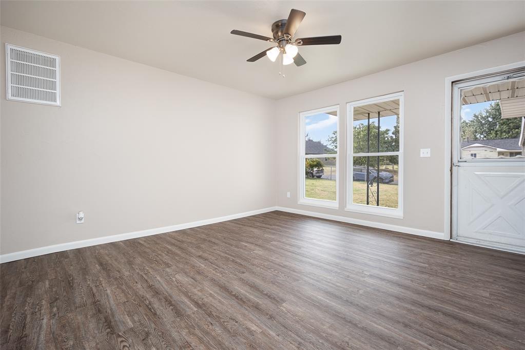 10501 Bellview Drive Property Photo 6