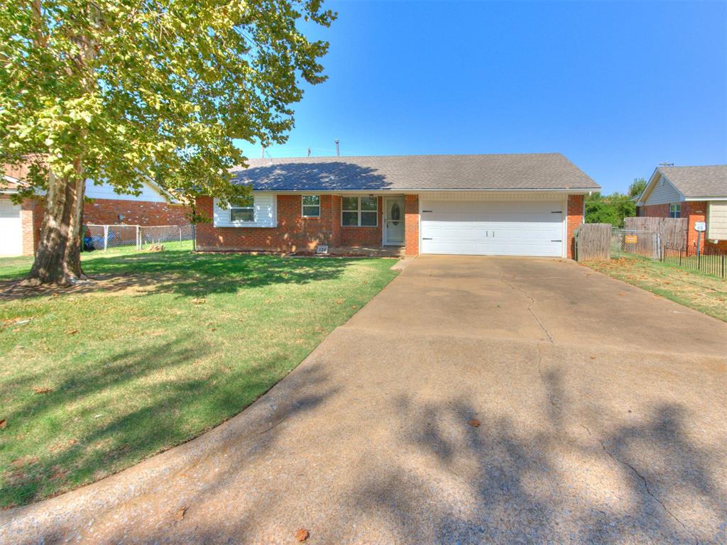 124 N Ranchwood Boulevard Property Photo 1