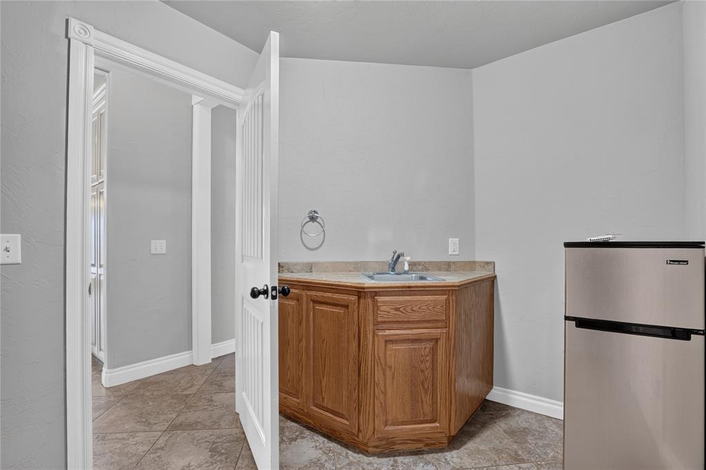 3204 Valley Brook Property Photo 15