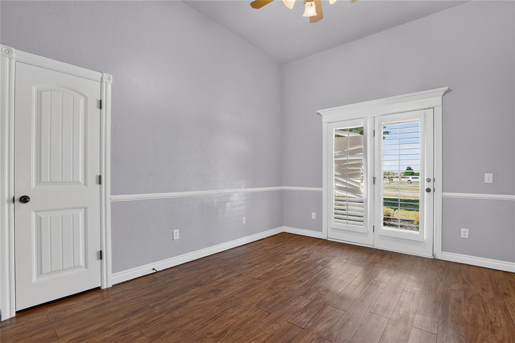 3204 Valley Brook Property Photo 16